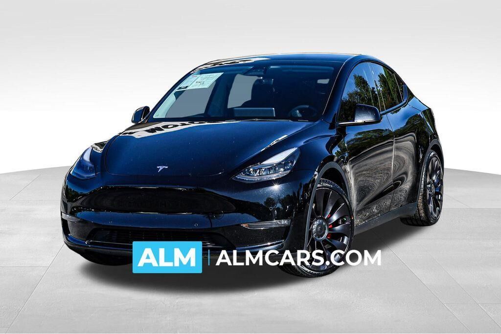 2022 TESLA Model Y