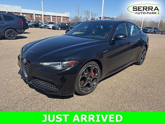 2022 ALFA ROMEO Giulia