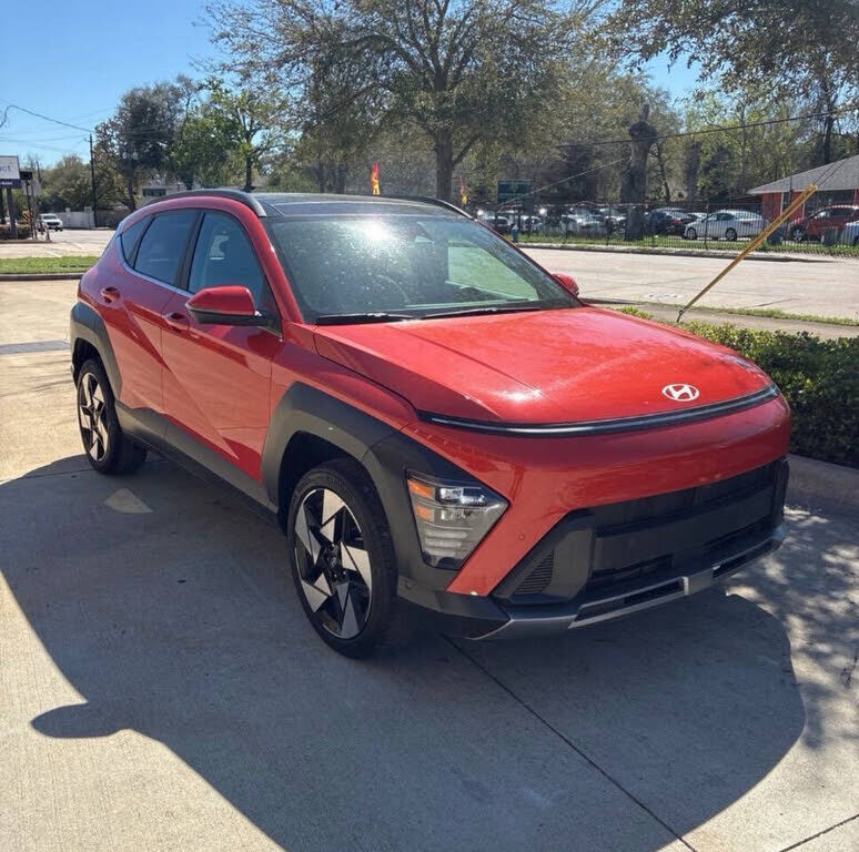 2024 HYUNDAI Kona