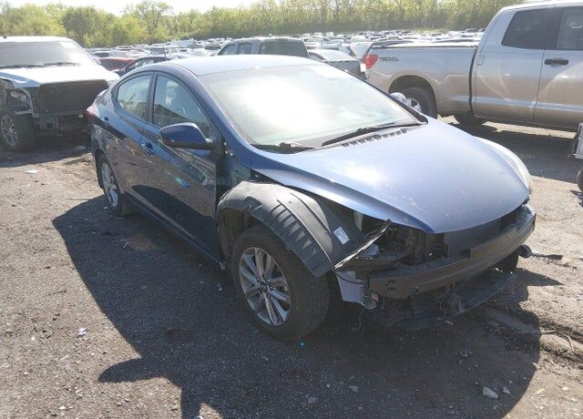 2016 HYUNDAI Elantra