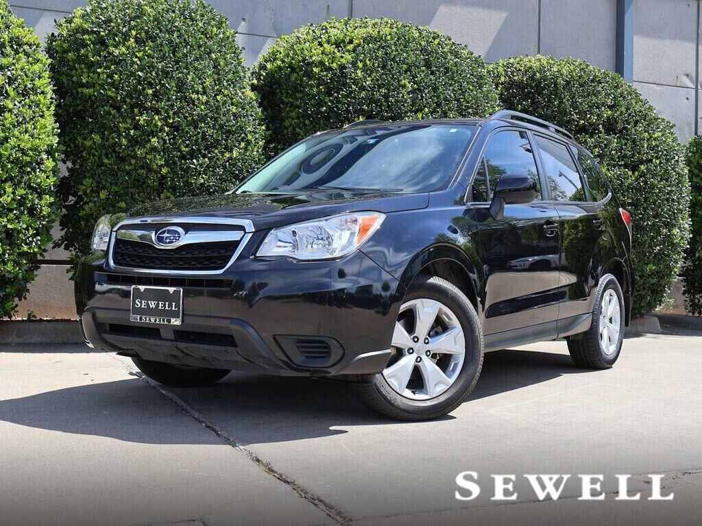 2016 SUBARU Forester