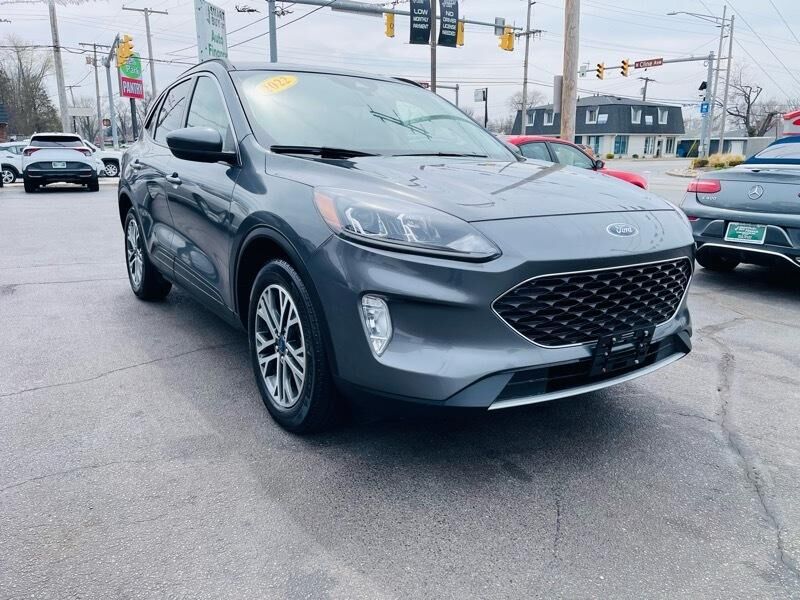 2022 FORD Escape