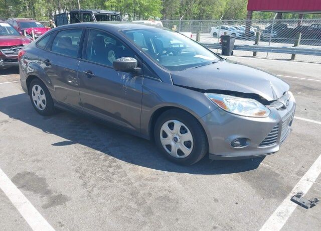 2012 FORD Focus