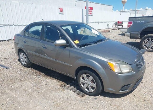 2010 KIA Rio