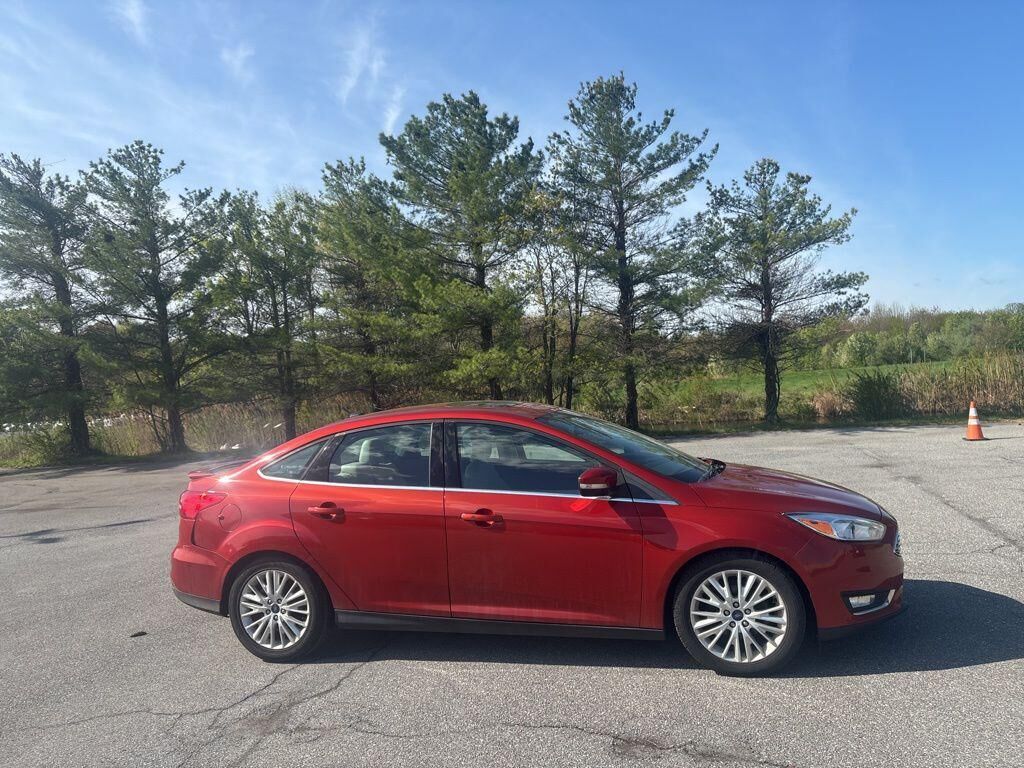 2018 FORD Focus