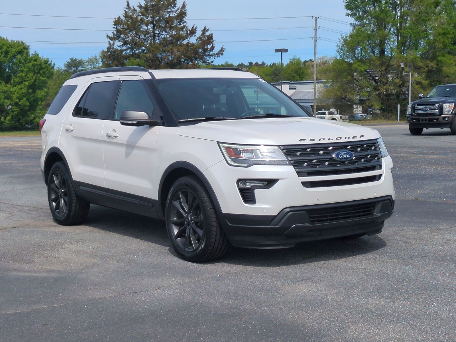 2019 FORD Explorer