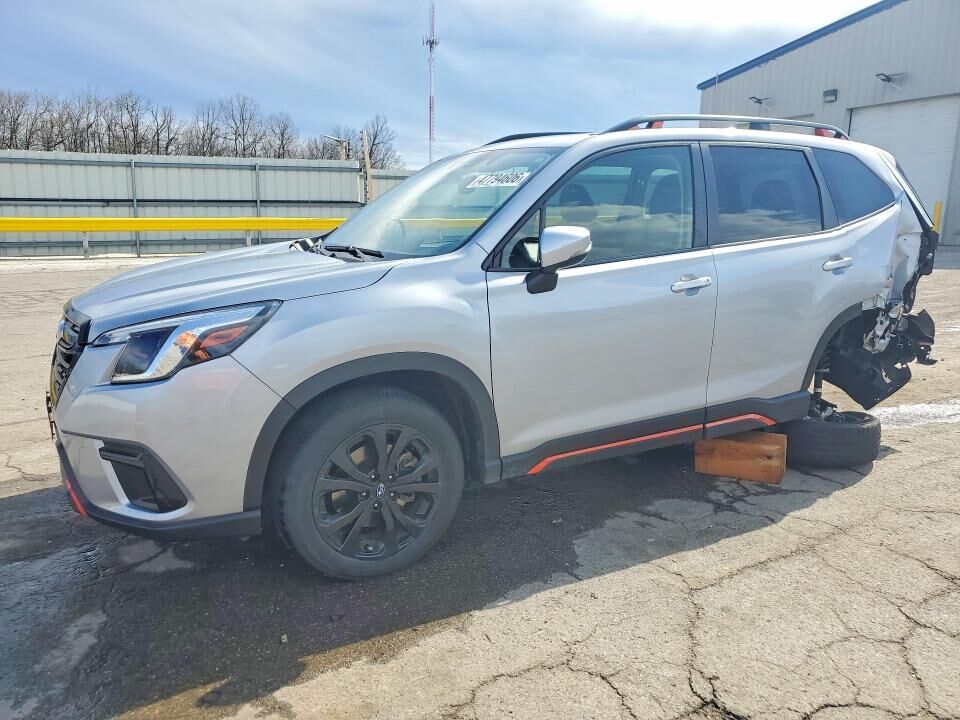 2023 SUBARU Forester