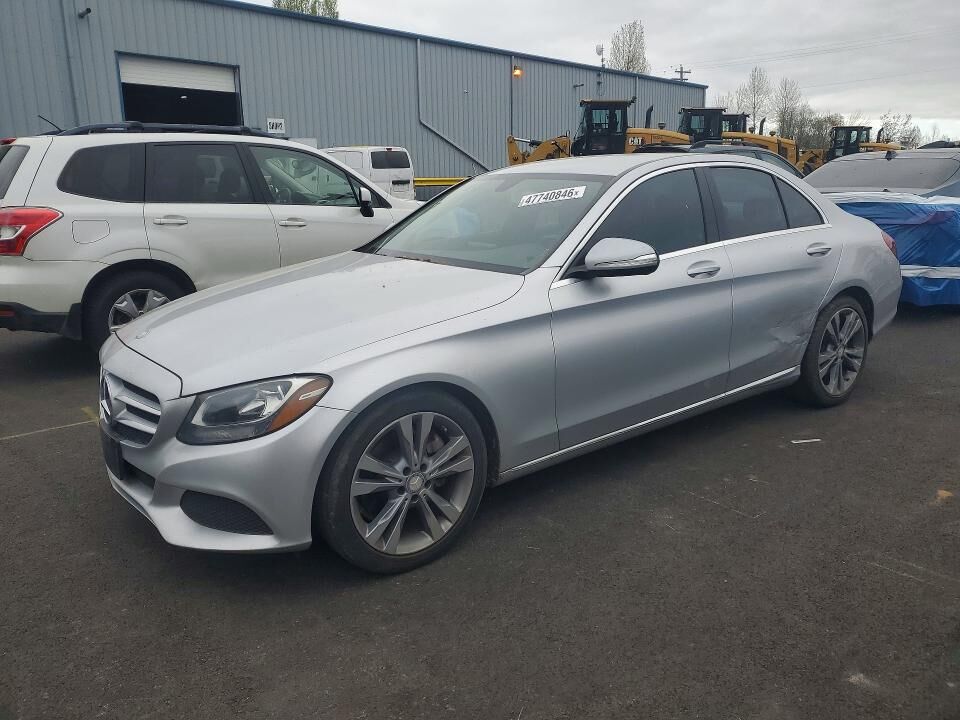 2015 MERCEDES-BENZ C-Class