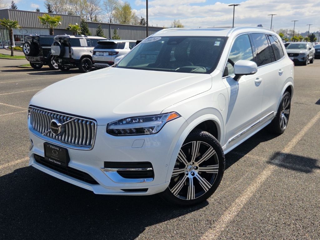 2024 VOLVO XC90