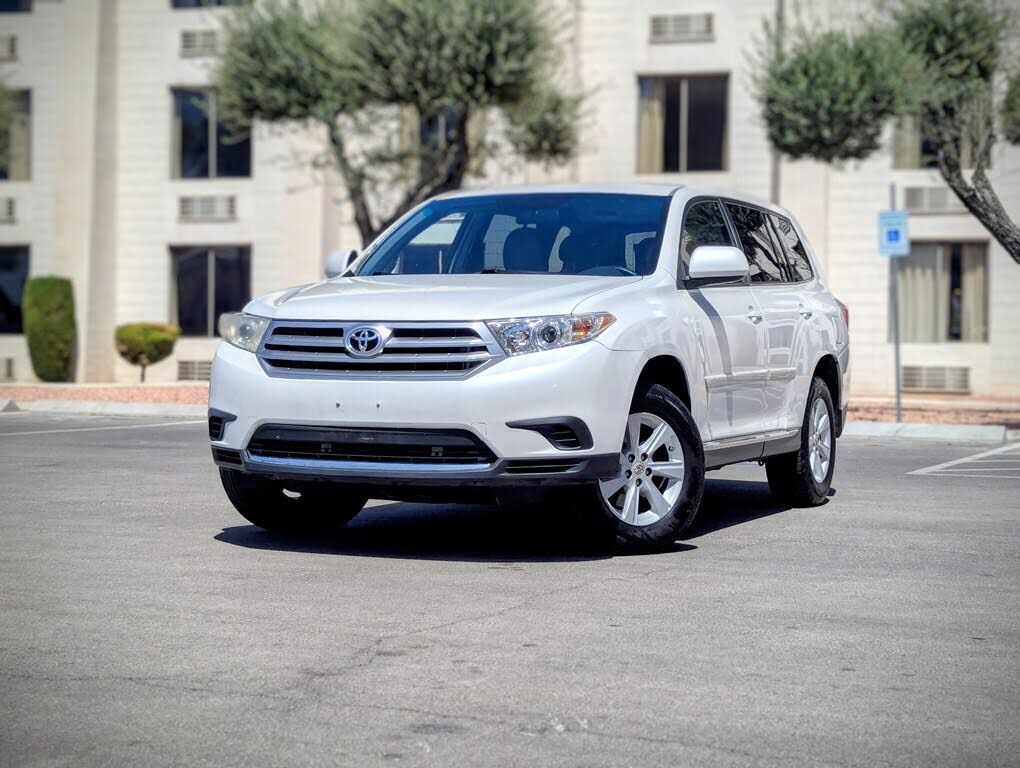 2013 TOYOTA Highlander
