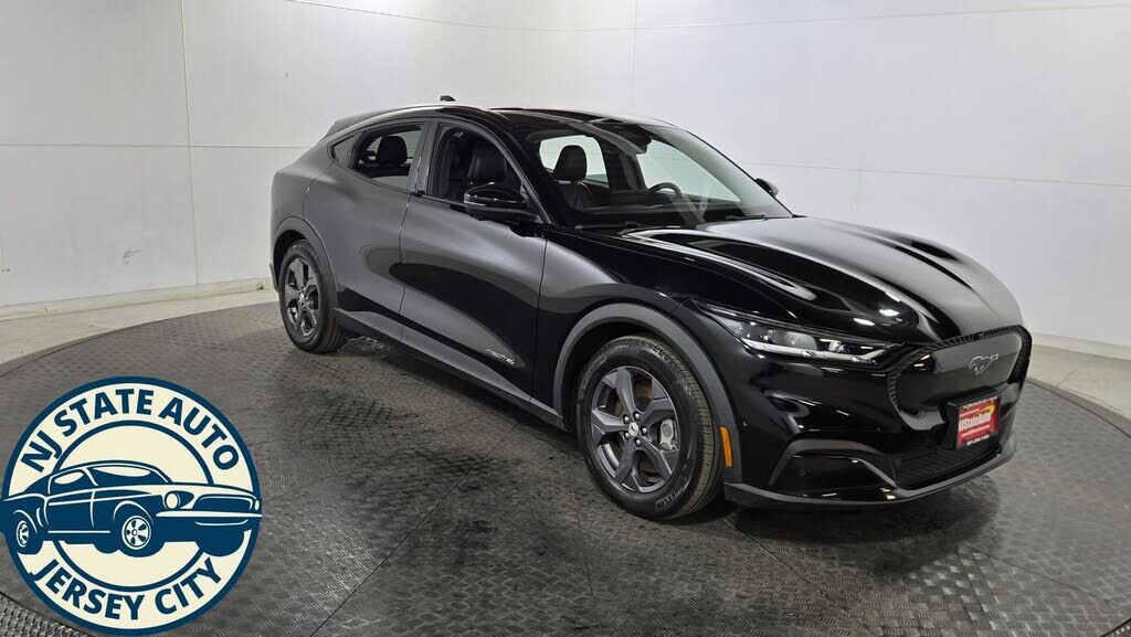 2021 FORD Mach-E