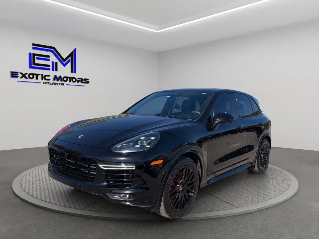 2017 PORSCHE Cayenne