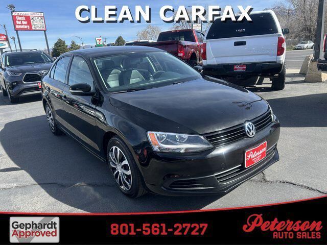 2014 VOLKSWAGEN Jetta