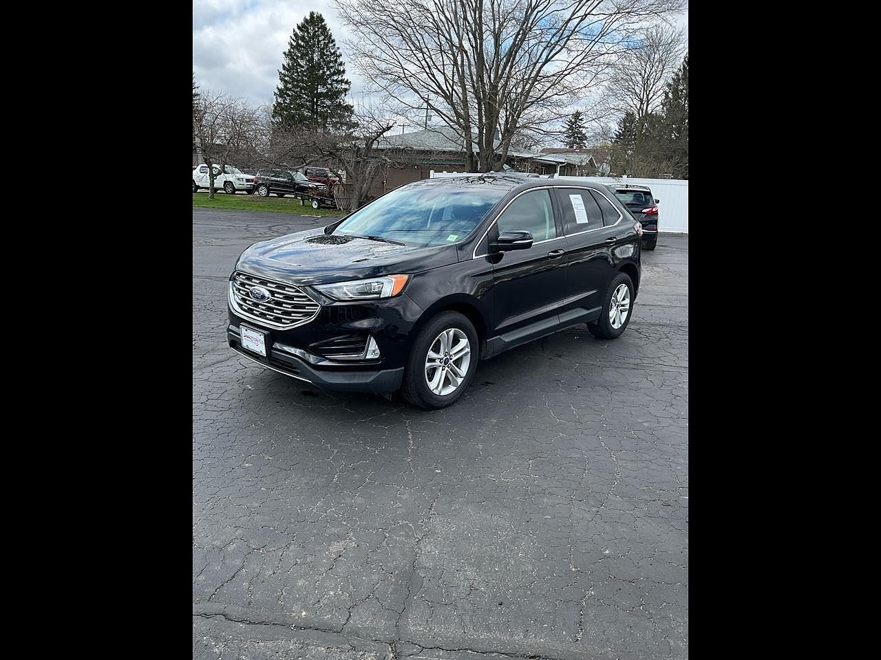 2019 FORD Edge