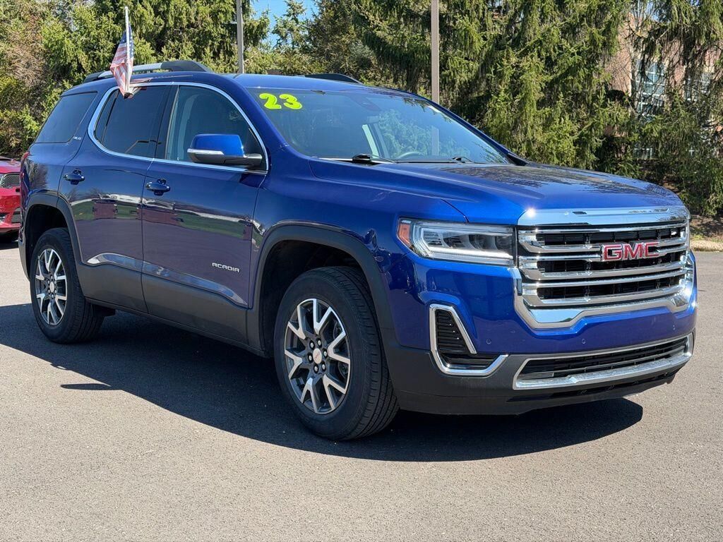 2023 GMC Acadia