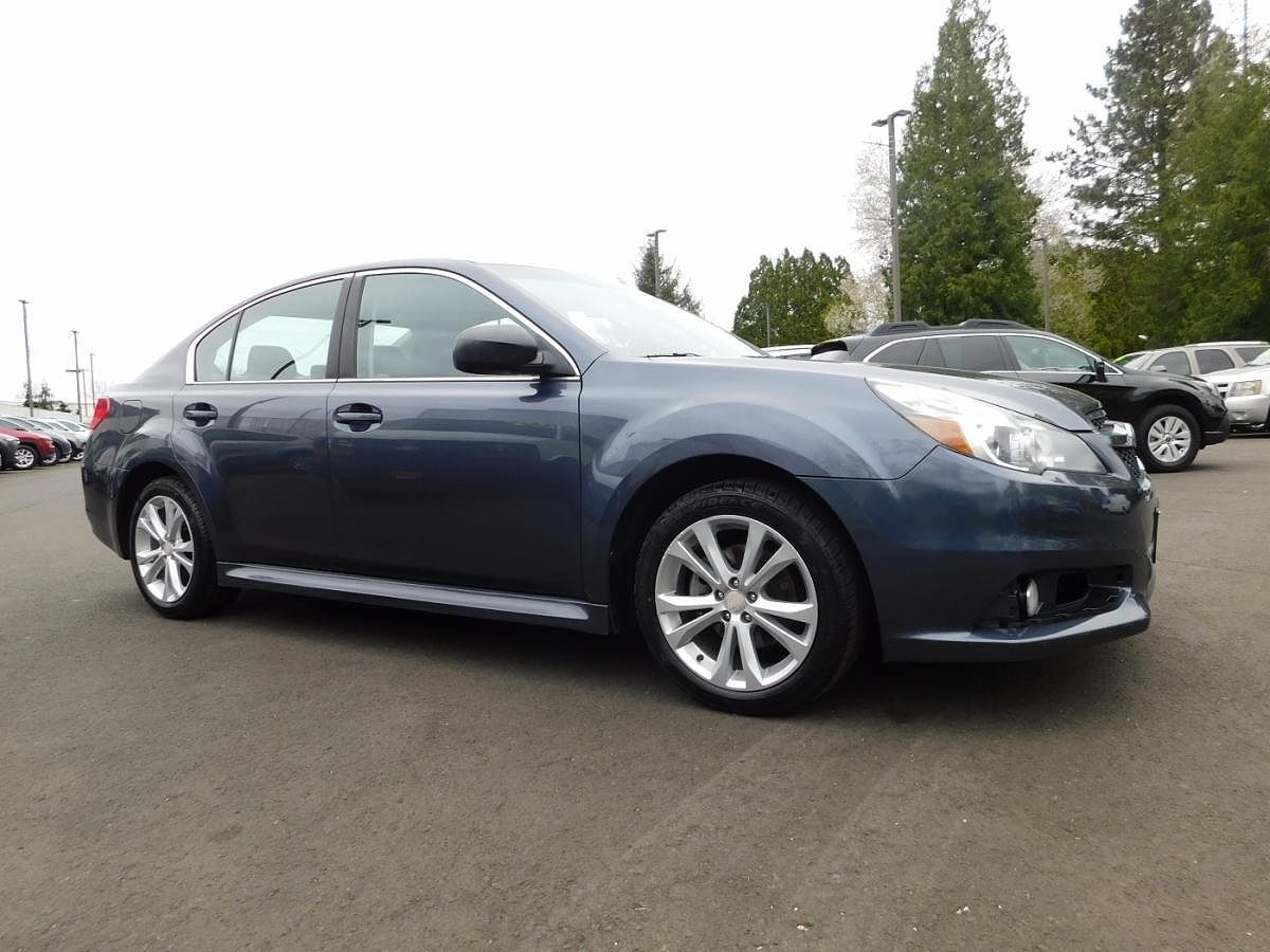 2014 SUBARU Legacy