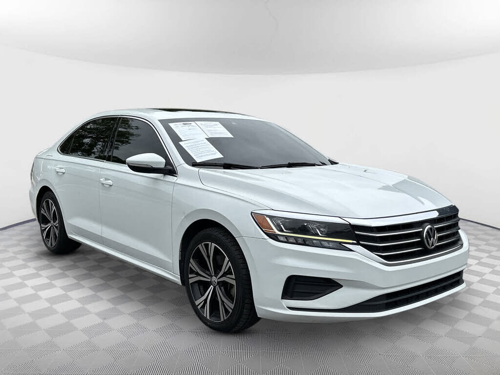 2022 VOLKSWAGEN Passat
