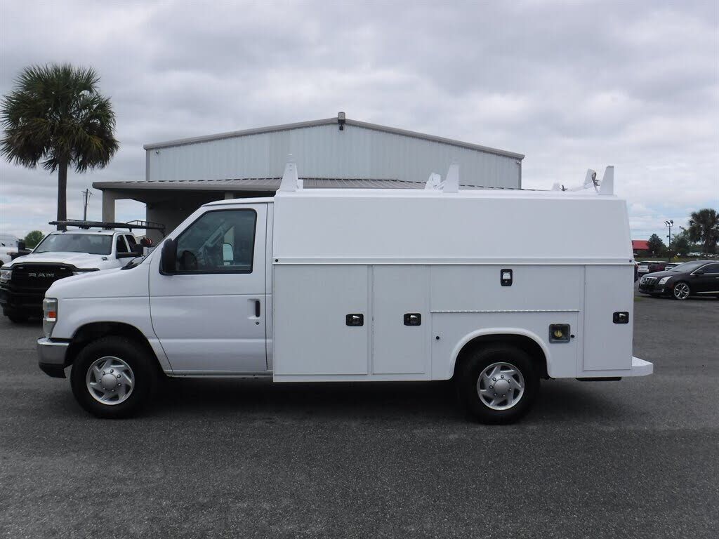 2016 FORD E-350