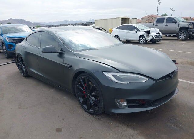 2017 TESLA Model S