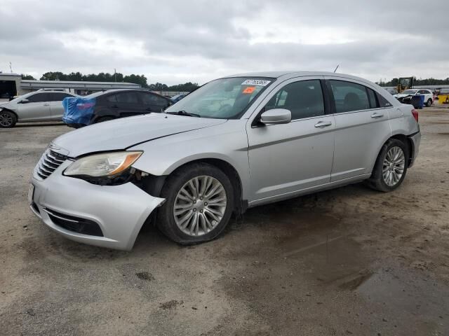 2012 CHRYSLER 200