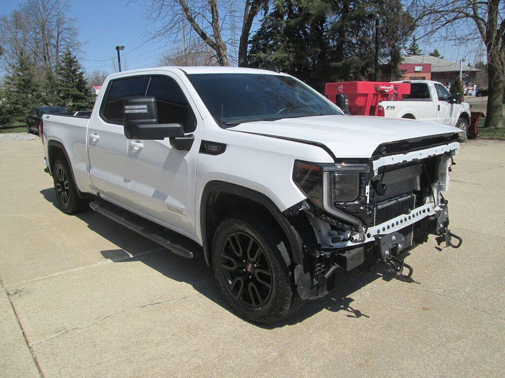 2023 GMC Sierra