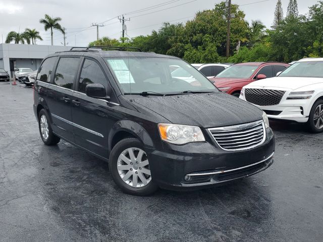 2015 CHRYSLER Town and Country