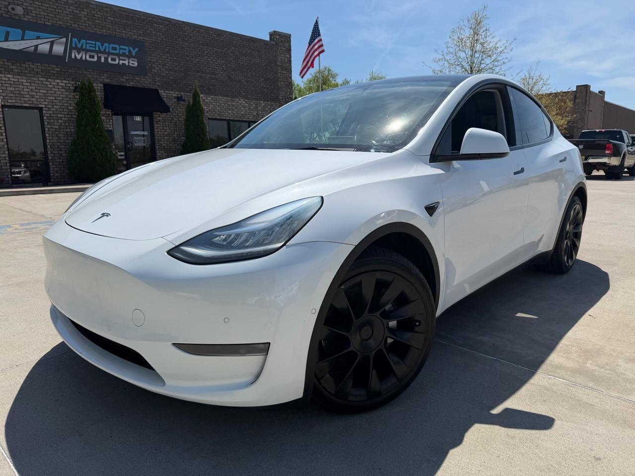 2021 TESLA Model Y