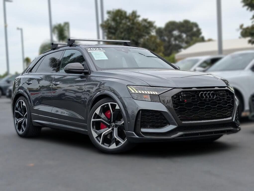 2021 AUDI RS Q8