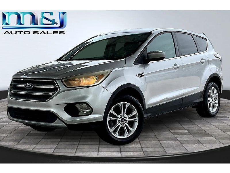 2017 FORD Escape