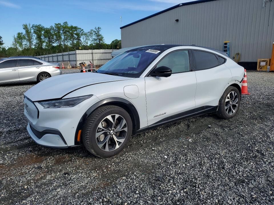 2022 FORD Mach-E