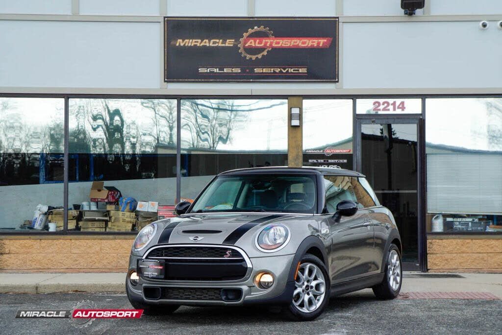 2017 MINI Hardtop