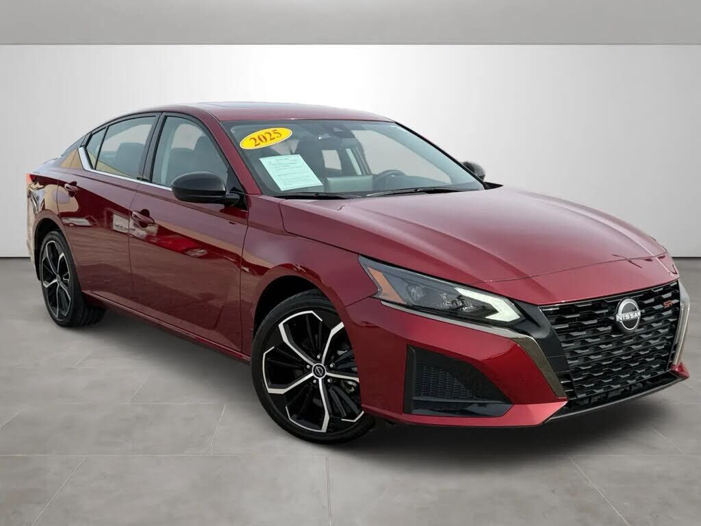 2025 NISSAN Altima