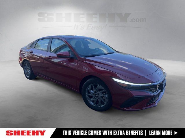 2024 HYUNDAI Elantra