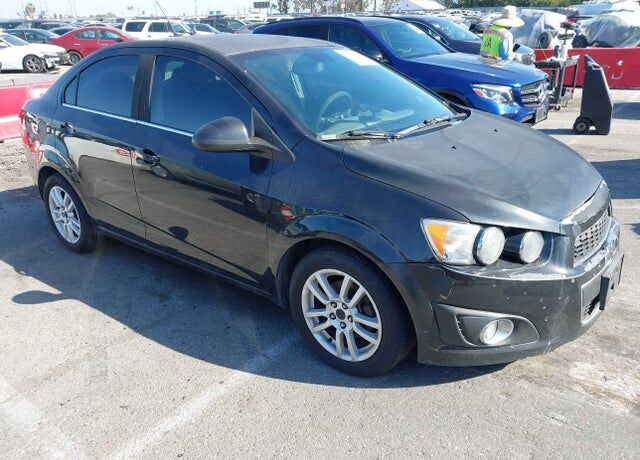 2013 CHEVROLET Sonic