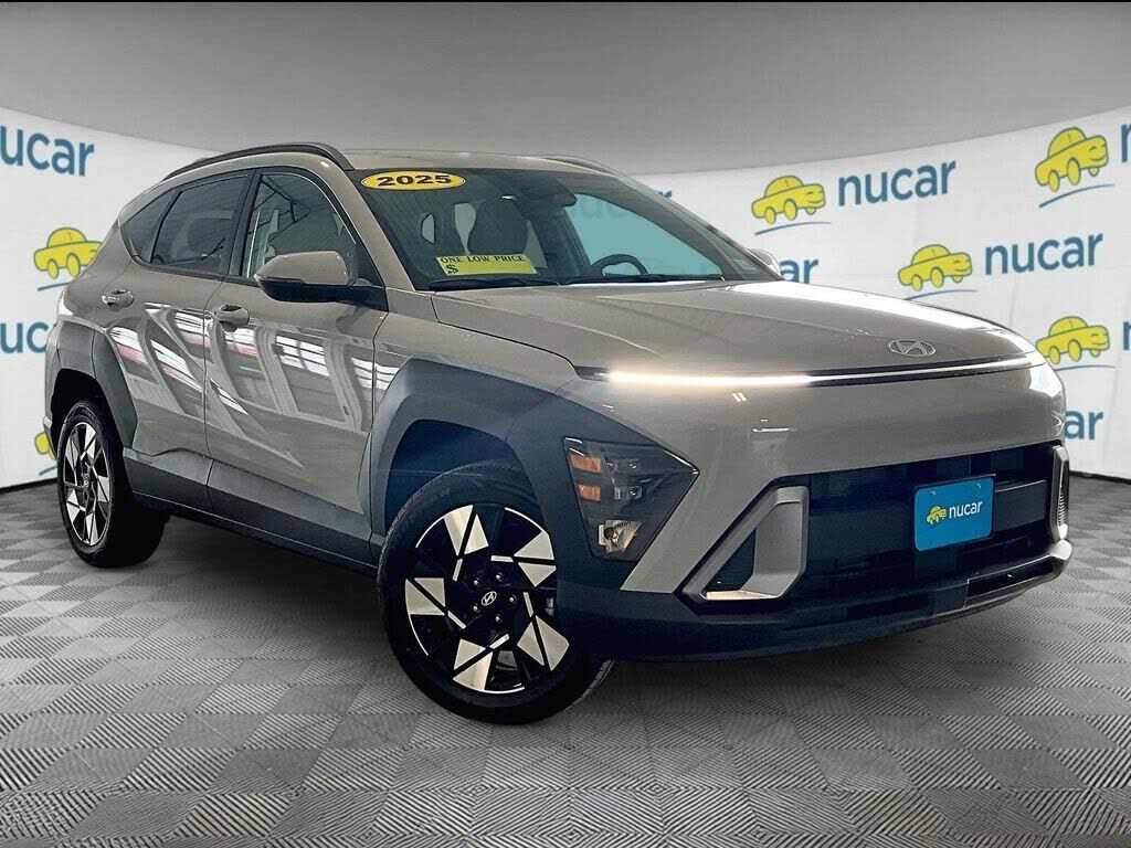 2025 HYUNDAI Kona