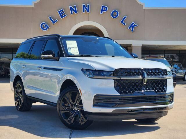 2025 LINCOLN Navigator