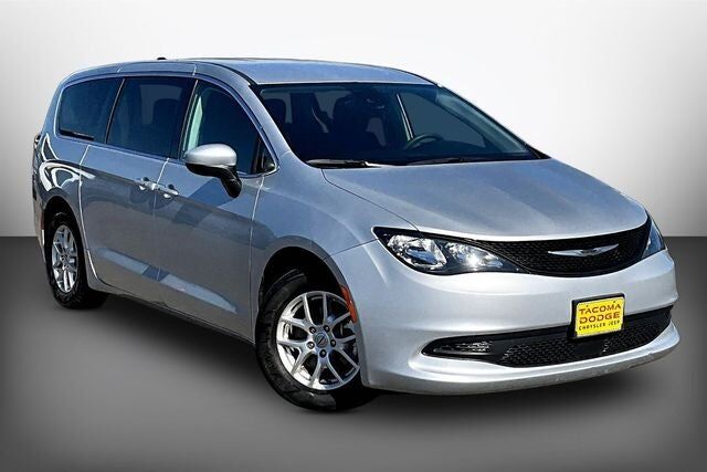 2023 CHRYSLER Voyager