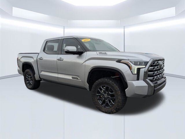 2025 TOYOTA Tundra