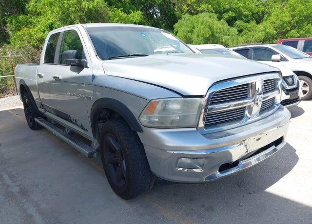 2012 DODGE Ram