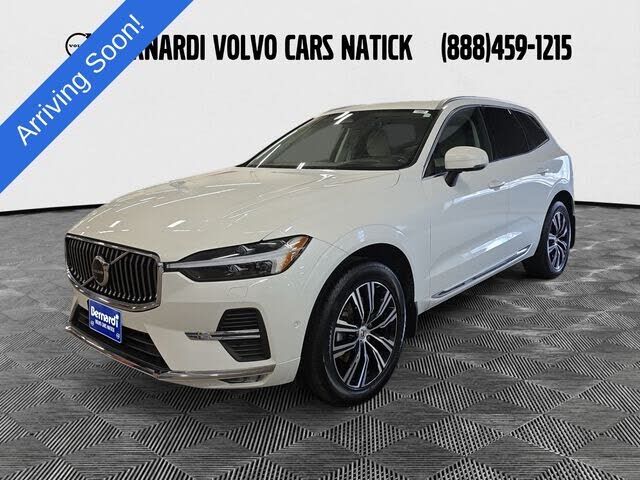 2022 VOLVO XC60