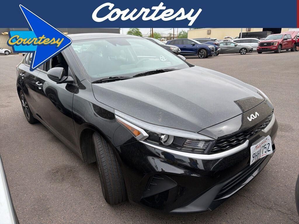 2023 KIA Forte