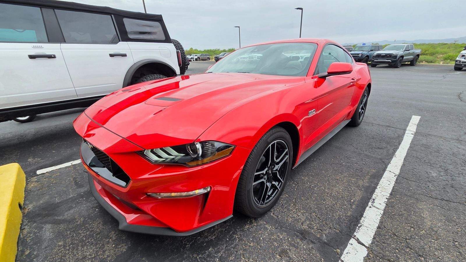 2020 FORD Mustang