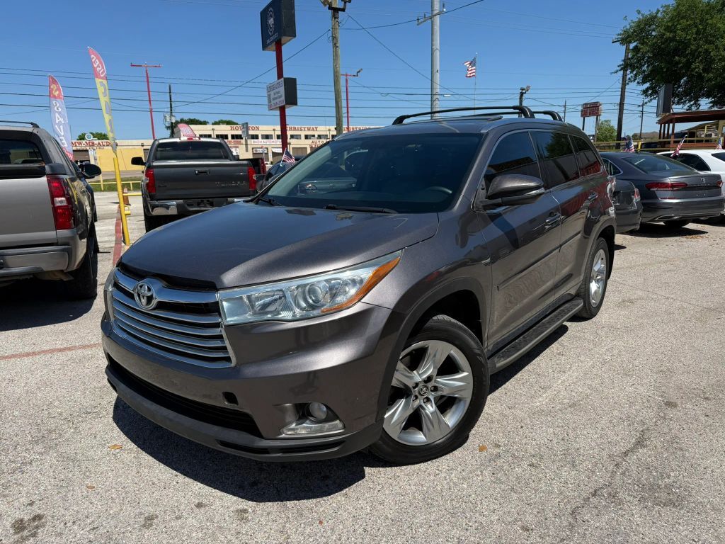 2016 TOYOTA Highlander