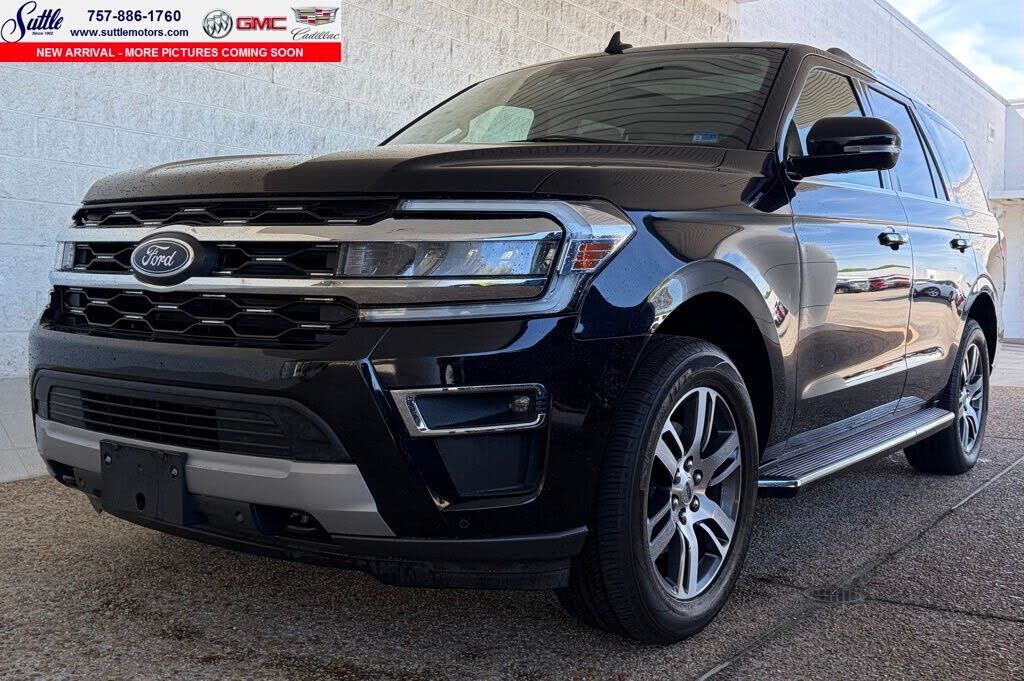 2022 FORD Expedition