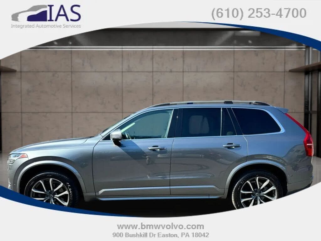2017 VOLVO XC90