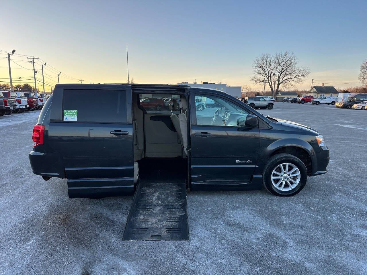 2016 DODGE Grand Caravan