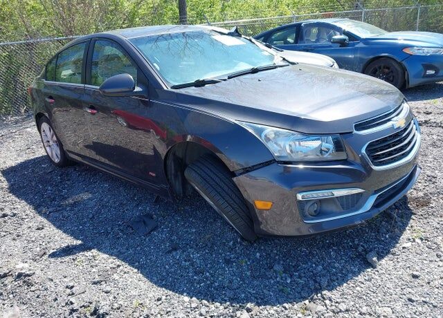 2015 CHEVROLET Cruze