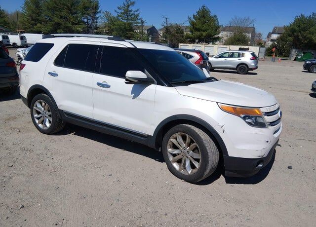 2011 FORD Explorer