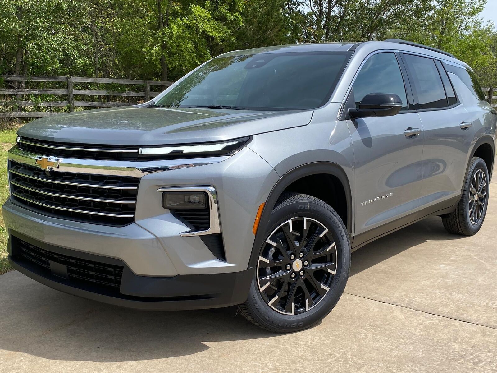 2026 CHEVROLET Traverse