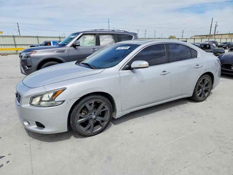 2014 NISSAN Maxima